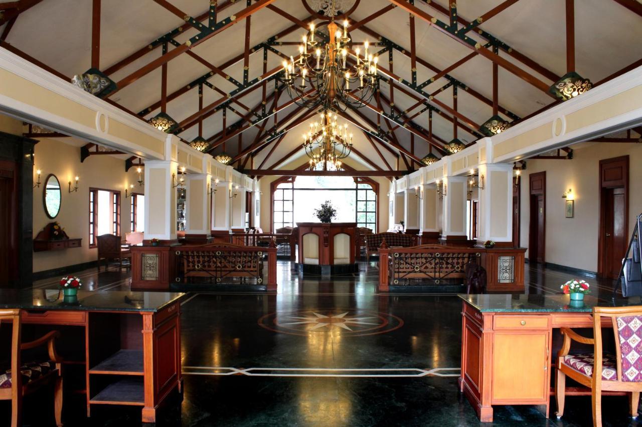 Hotel Tea County Munnar Esterno foto