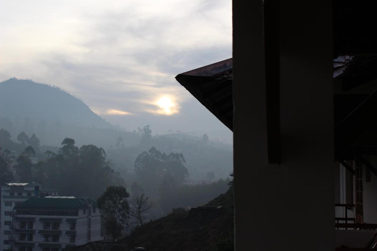 Hotel Tea County Munnar Esterno foto